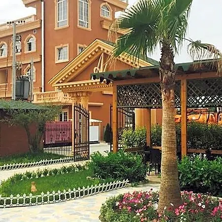 Hotel Ador 4*