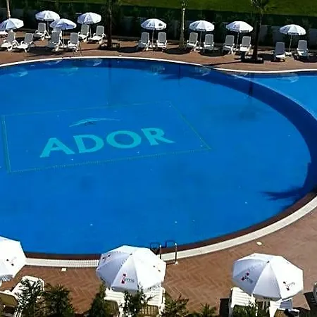 Hotel Ador 4*