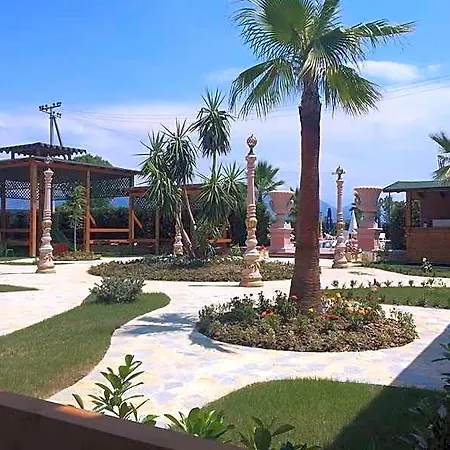 Otel Ador 4*