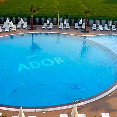 Hotel Ador